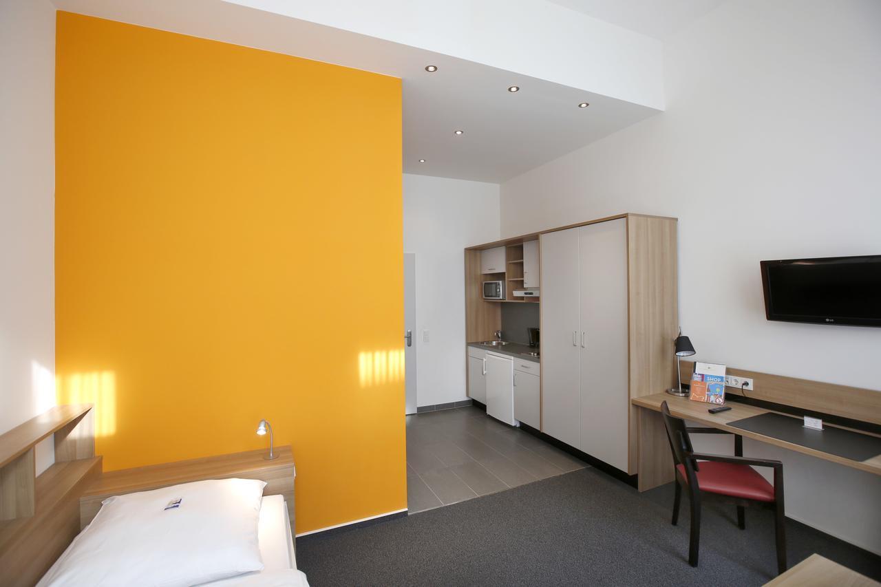 Townhouse Duesseldorf Aparthotel Exterior photo